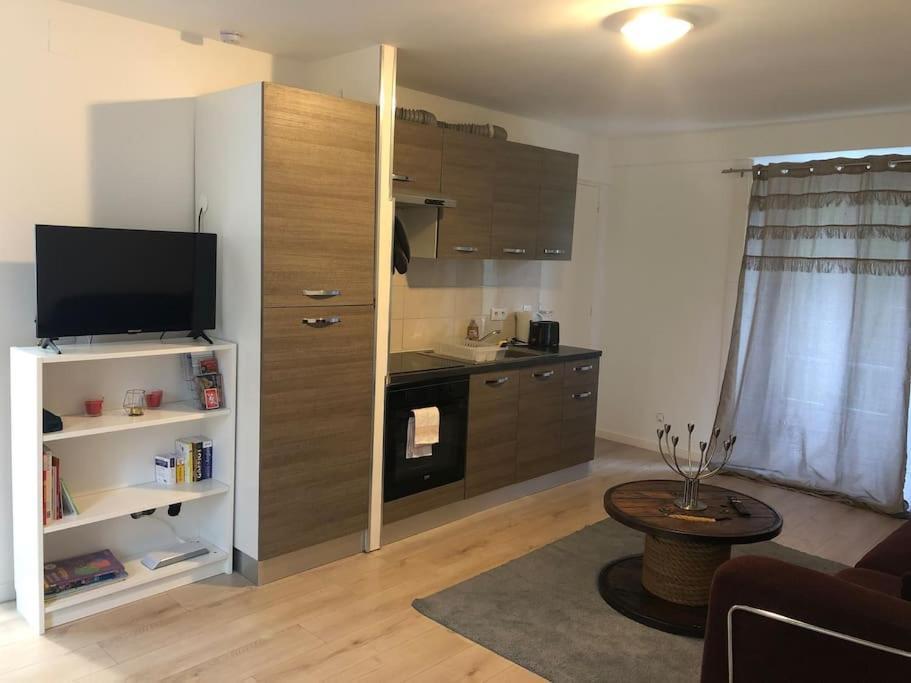 Super Appartement Pre De Disney. Шессі Екстер'єр фото