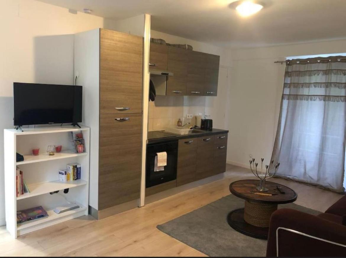 Super Appartement Pre De Disney. Шессі Екстер'єр фото